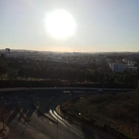 At Your Doorstep - Bedrooms * Lisboa